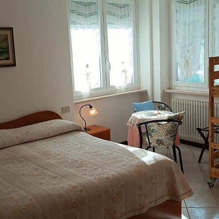B&B Home Sweet Home Ντιάνο Μαρίνα Εξωτερικό φωτογραφία